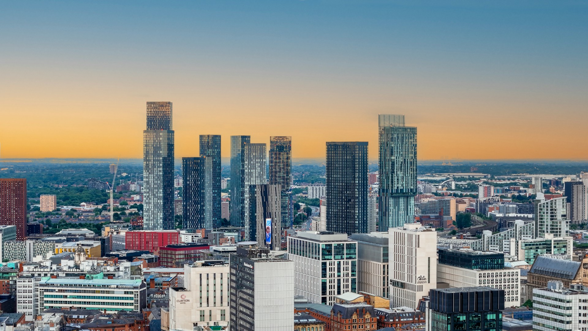 Manchester skyline unsplash free medium
