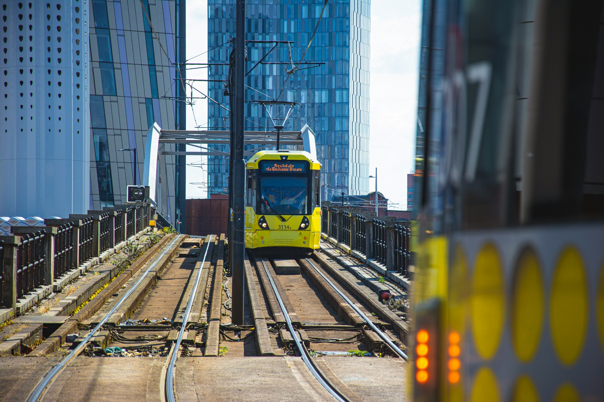 Manchester tram unsplash free