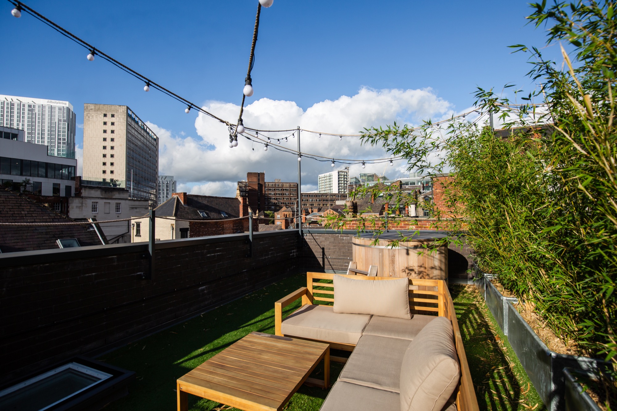 Modern Roof Terrace Overlooking Manchester City Centre